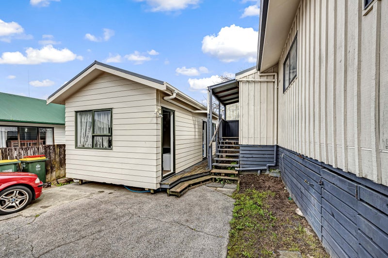 2/37 Great South Road, Manurewa, Auckland - Carousel 2