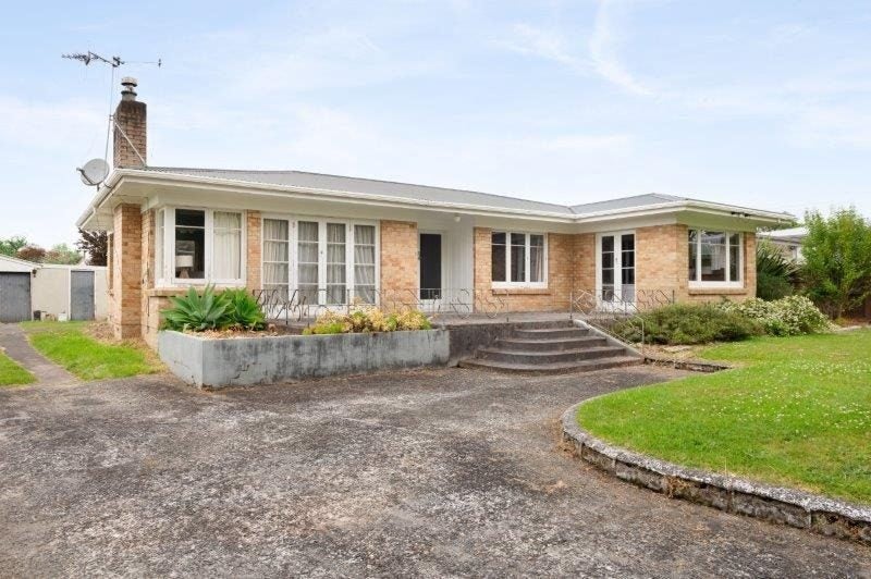 17 Waipa Esplanade, Ngaruawahia - Carousel 1