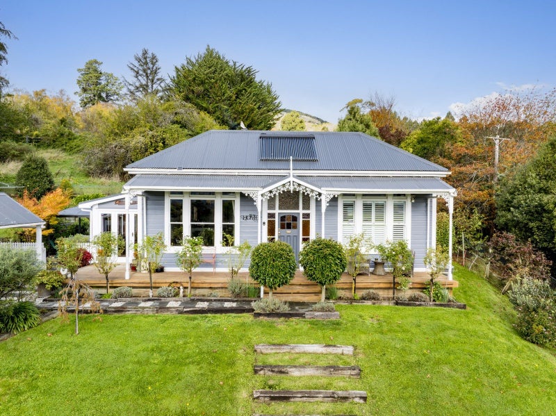 2A Braeside, East Taieri, Mosgiel - Carousel 1