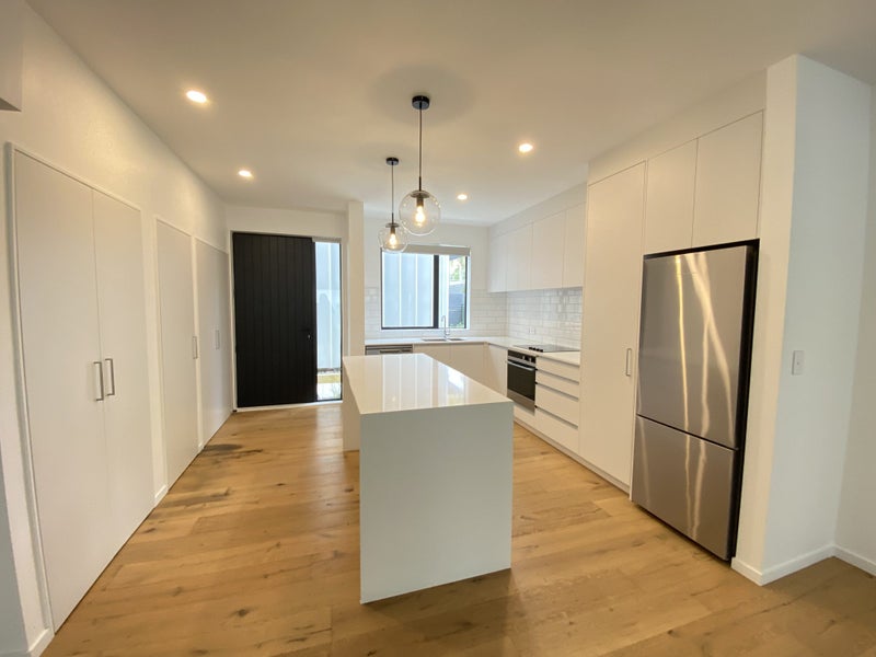 5/37 Hanene Street, St Heliers, Auckland - Carousel 2