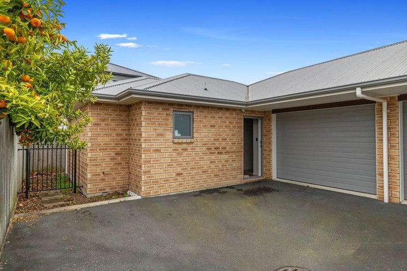 4/6 Blackburn Street, Frankton, Hamilton - Carousel 1
