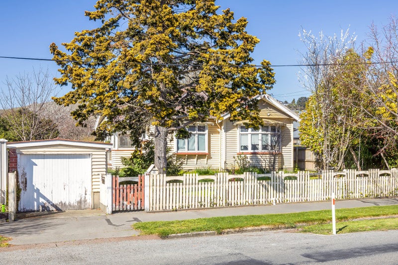 28 Gamblins Road, Saint Martins, Christchurch - Carousel 2