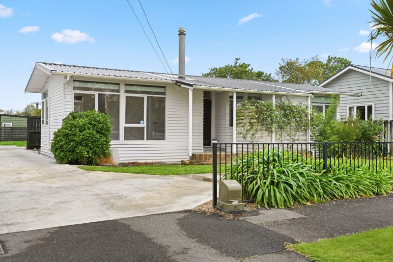 21A Bettina Road, Fairfield, Hamilton - Carousel 2