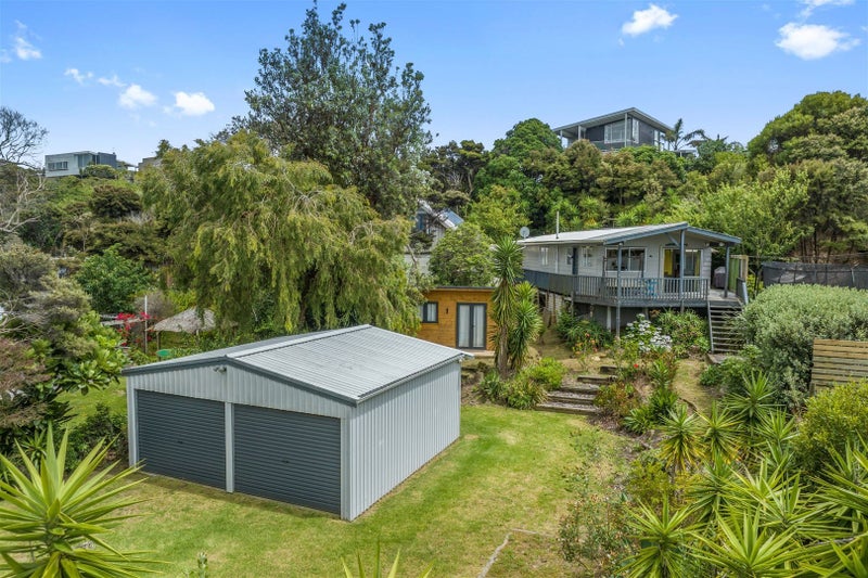 35 Olsen Avenue, Mangawhai Heads, Mangawhai - Carousel 1