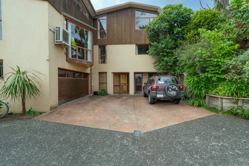 16B Williams Street, Taupō - Carousel 20