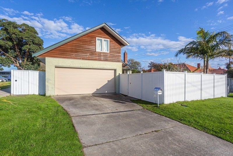 179 Bayswater Avenue, Bayswater, Auckland - Carousel 1