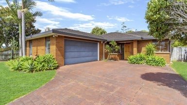 14 Quartley Place, Huntington Park, Auckland - Carousel 1