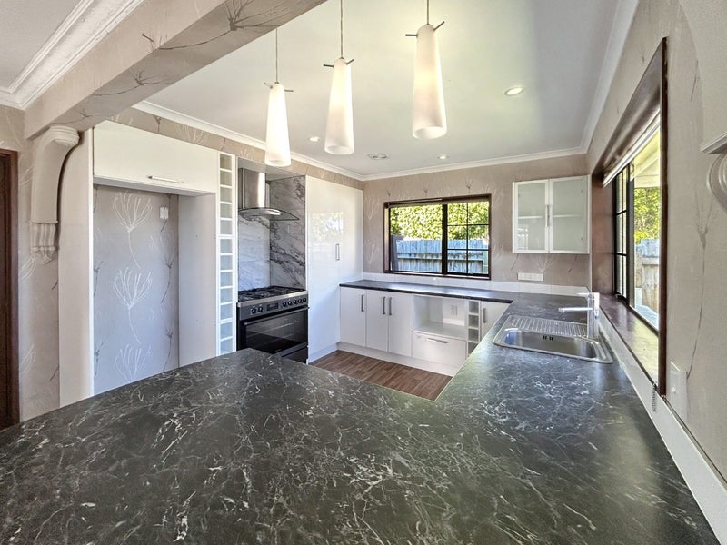 103A Linton Street, West End, Palmerston North - Carousel 2
