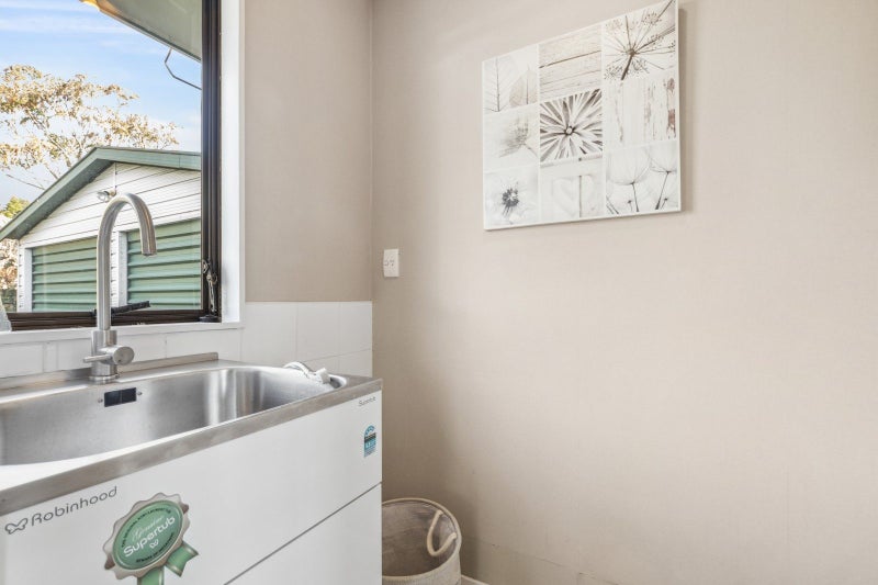 2/10 Argyle Avenue, Pahurehure, Papakura - Carousel 18