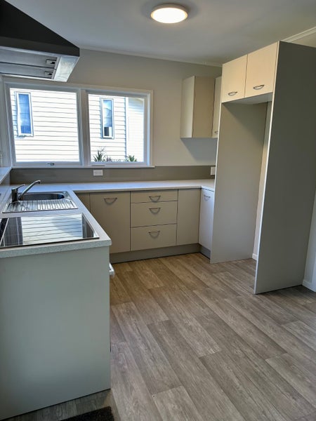 3/41 Northumberland Avenue, Belmont, Auckland - Carousel 2