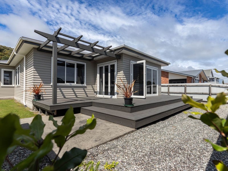 187 Main South Road, Karoro, Greymouth - Carousel 1