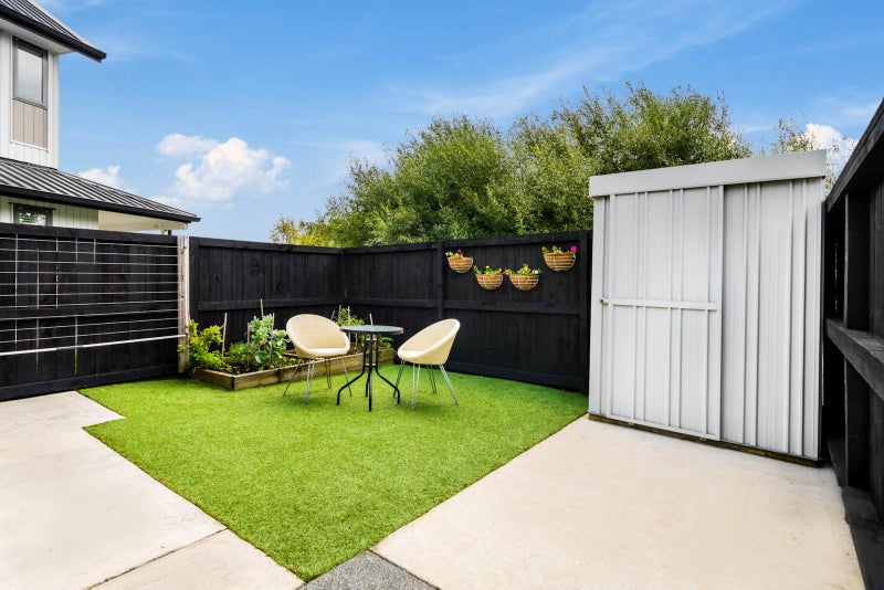 132 Leybourne Circle, Glen Innes, Auckland - Carousel 2