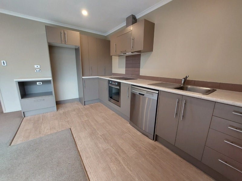 32B Maitland Street, Frankton, Hamilton - Carousel 2