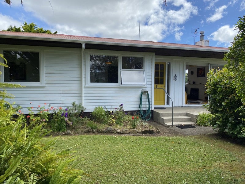 6 Limestone Place, Raumanga, Whangarei - Carousel 1