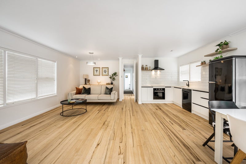 32 Sierra Street, Glendowie, Auckland - Carousel 2