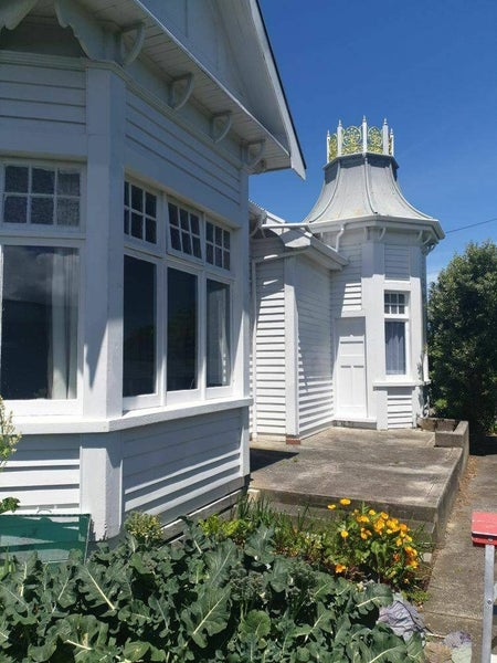 6 Caius Avenue, Gonville, Whanganui - Carousel 1