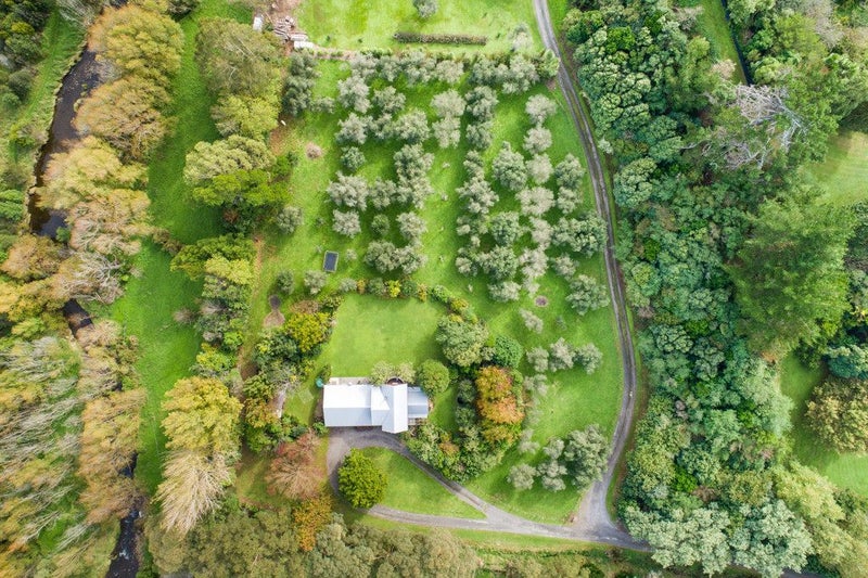 220 Valley Views, Fitzherbert, Palmerston North - Carousel 31