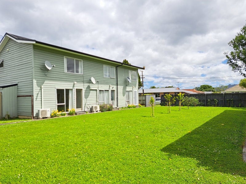 8/46 King Street, Ebdentown, Upper Hutt - Carousel 13