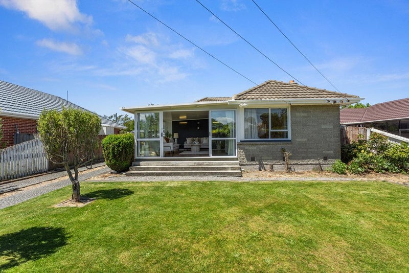 12 Dunster Street, Burnside, Christchurch - Carousel 1
