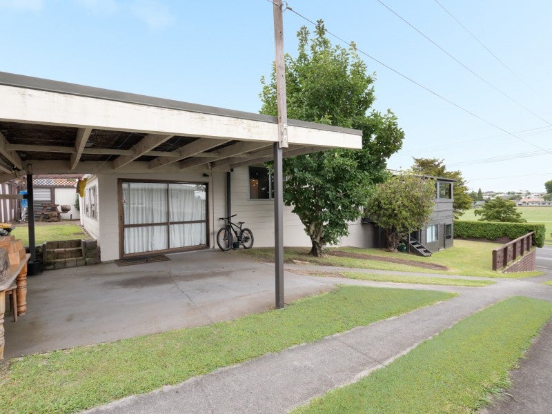 546A Fraser Street, Greerton, Tauranga - Carousel 17