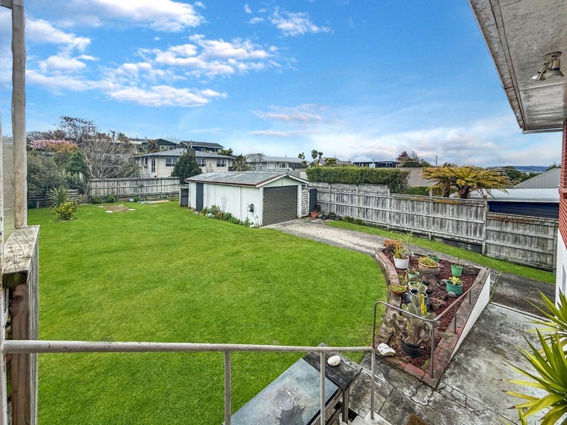 17 Awanui Street, Hilltop, Taupo - Carousel 10