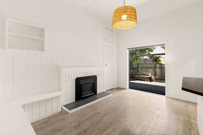 16 Hammond Road, Taradale, Napier - Carousel 2