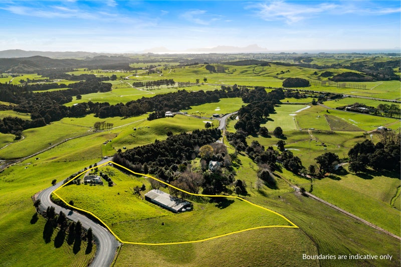 87 Brooks Road, Waipu, Waipu - Carousel 2