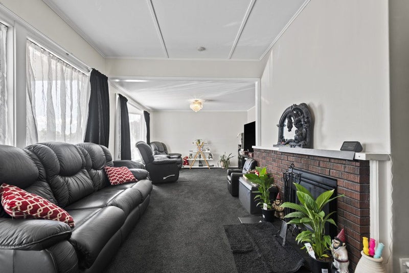 10 Hulme Street, Roslyn, Palmerston North - Carousel 2