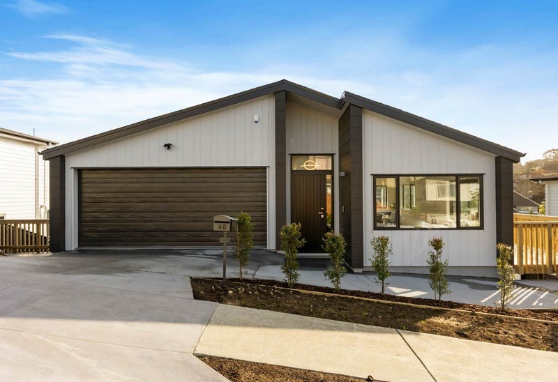 40 San Prospero Crescent, Henderson, Auckland - Carousel 1