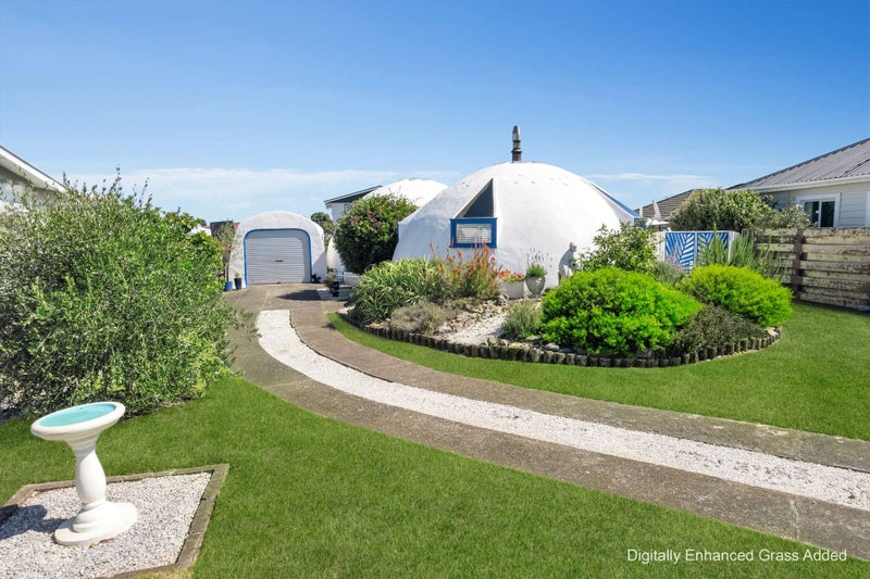 55 Surrey Road, Springvale, Whanganui - Carousel 1