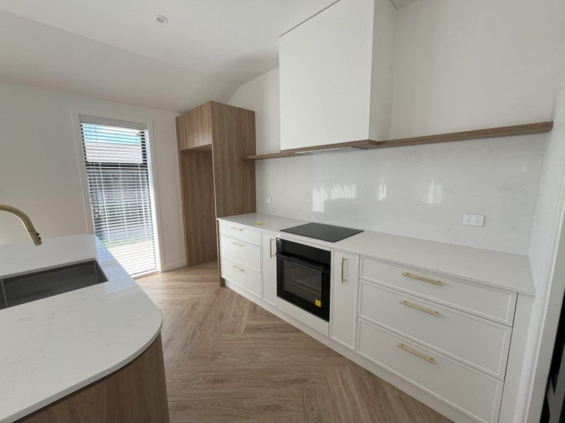 25 Kenehi Road, Karaka, Papakura - Carousel 12