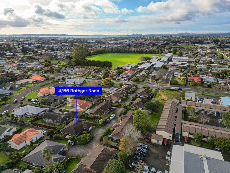 4/66 Rathgar Road, Henderson, Auckland - Carousel 26