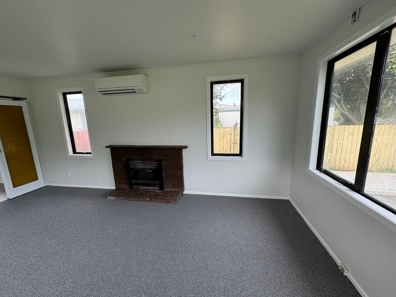 241 Puhinui Road, Papatoetoe, Auckland - Carousel 1