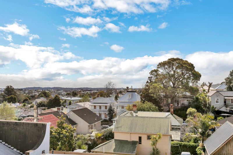 2D/38 Douglas Street, Ponsonby, Auckland - Carousel 16