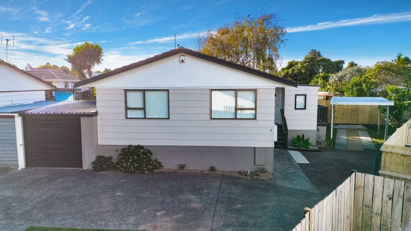2/7 Mon Desir Place, Manurewa, Auckland - Carousel 1