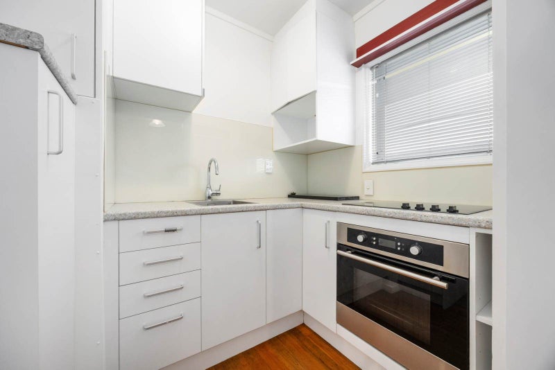 2/368 St Johns Road, Meadowbank, Auckland - Carousel 1