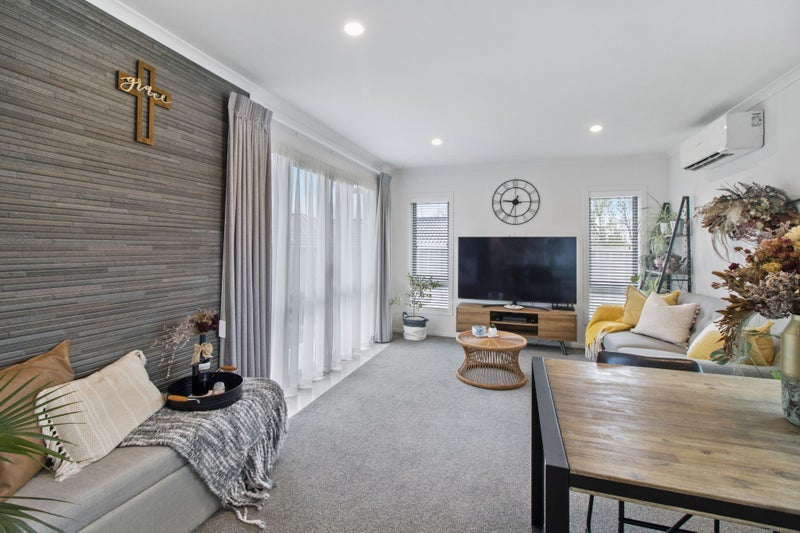 7 Soo Yong Place, Glenview, Hamilton - Carousel 2