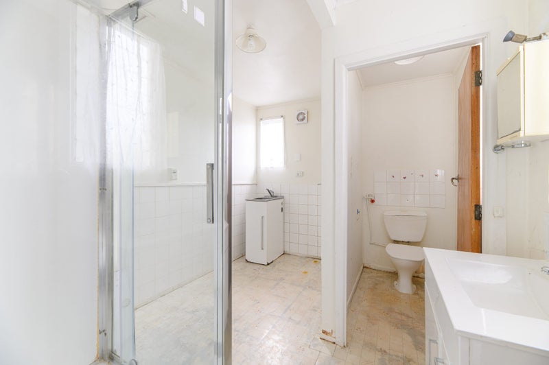 2 Rosamund Avenue, New Windsor, Auckland - Carousel 20