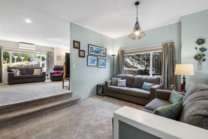 2/31 Taroka Close, Pinehill, Auckland - Carousel 2