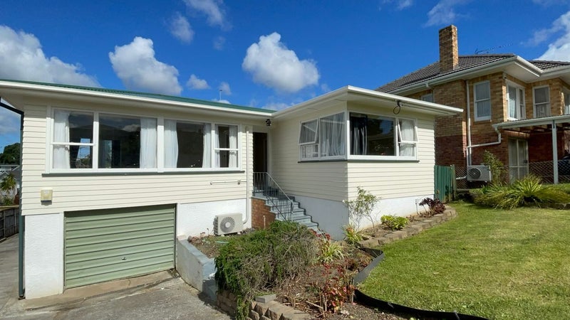 40 Udys Road, Pakuranga, Auckland - Carousel 2