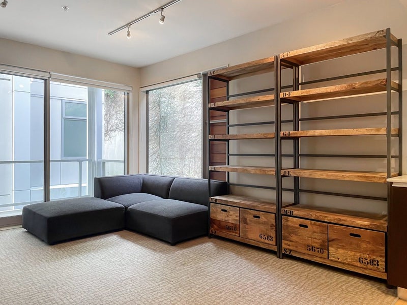 W201/28 Torrens Terrace, Mount Cook, Wellington - Carousel 2