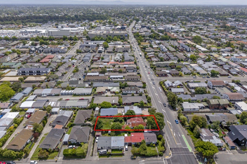 137 Clarence Street, Riccarton, Christchurch - Carousel 8
