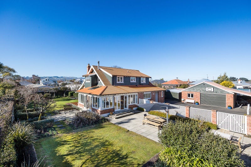 370 Bay View Road, Saint Clair, Dunedin - Carousel 1
