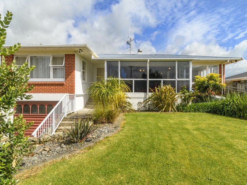 51A Hynds Road, Gate Pa, Tauranga - Carousel 1