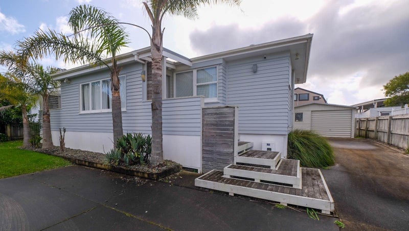 40 Penton Road, Stanmore Bay, Whangaparaoa - Carousel 1