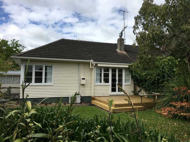 43 MacFarlane Street, Hamilton East, Hamilton - Carousel 2