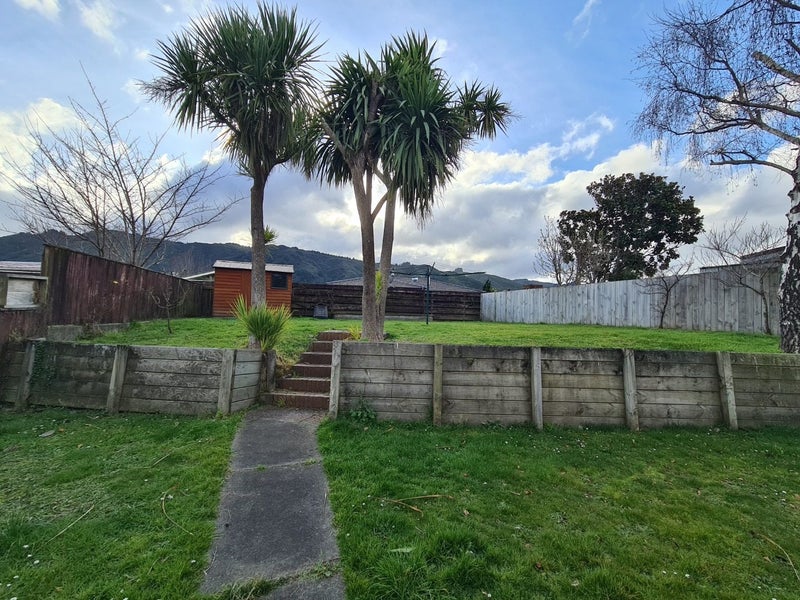 35 Brightwater Crescent, Totara Park, Upper Hutt - Carousel 6