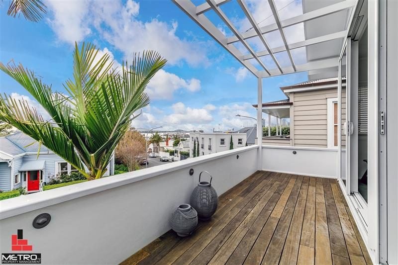 56 Hackett Street, Saint Marys Bay, Auckland - Carousel 2