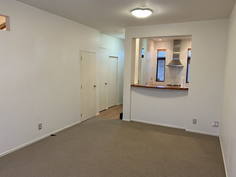 109/2 Armoy Drive, East Tamaki, Auckland - Carousel 1