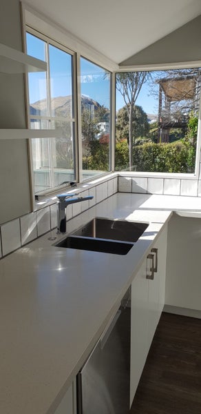 1 Lewis Road, Kelvin Heights, Queenstown - Carousel 2